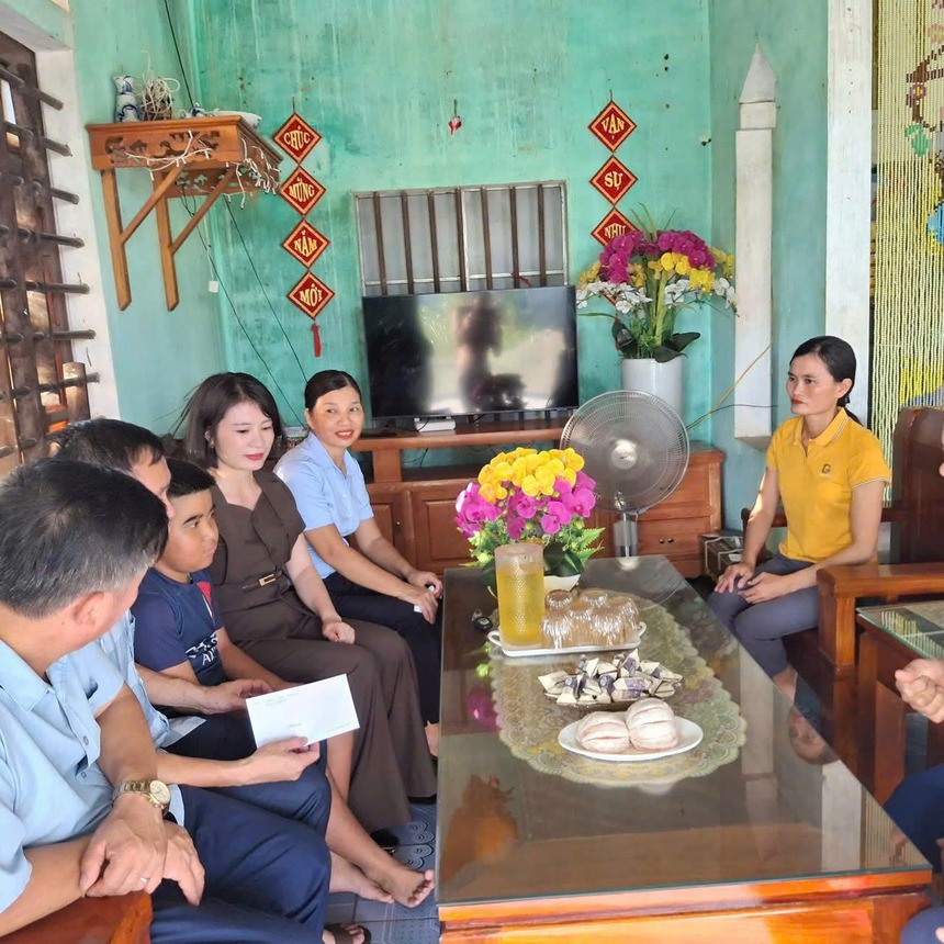 Lan tỏa Trung thu yêu thương tới trẻ em mồ côi, hoàn cảnh khó khăn ở Hà Tĩnh- Ảnh 6.